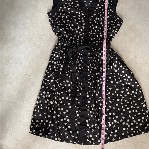 𝅺ROBBIE Bee Black and Cream Stars, Shortsleeved - Picture 12 of 15